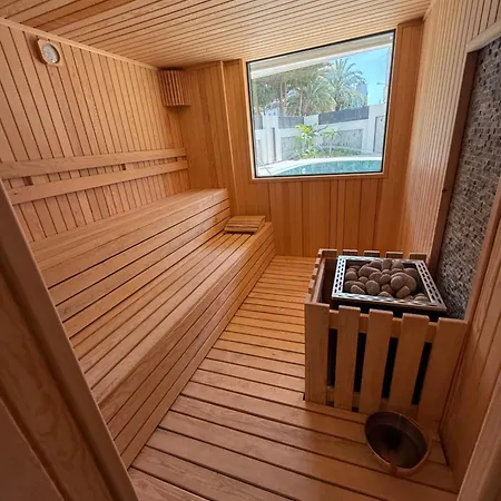 Luxury Near Cleopatra- Midpoint 41
