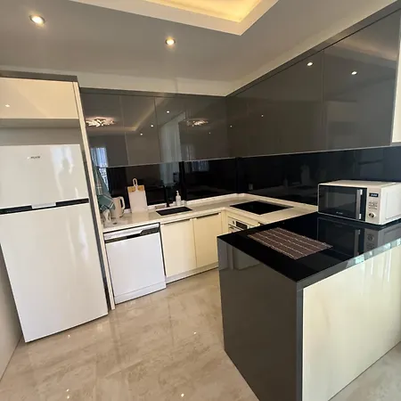Luxury Near Cleopatra- Midpoint 41
