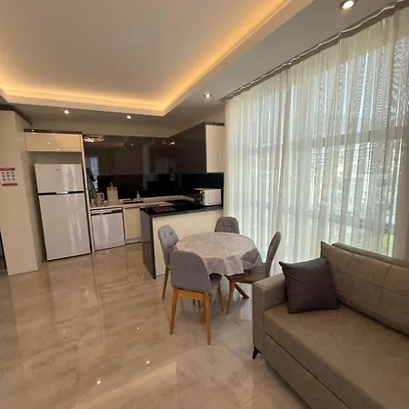 Luxury Near Cleopatra- Midpoint 41
